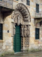 13-Santiago-de- Compostela